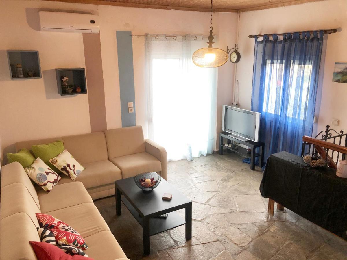 Seaside Villa Nea Poteidaia Exterior foto