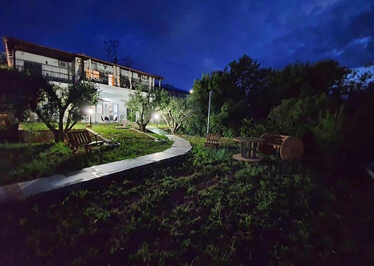 Seaside Villa Nea Poteidaia Exterior foto